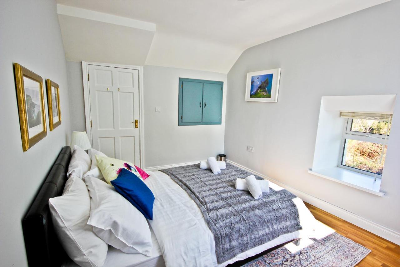 Atlantic Way Cottage กัลเวย์ ภายนอก รูปภาพ